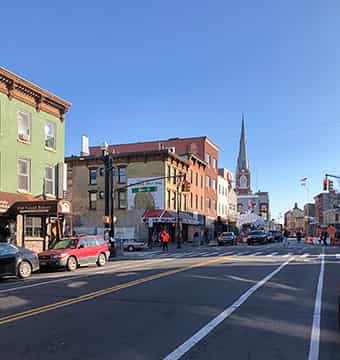 Manhattan Ave
