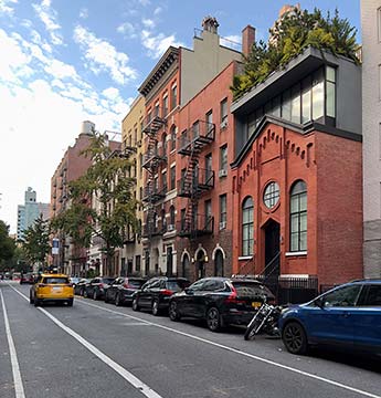 77th St
