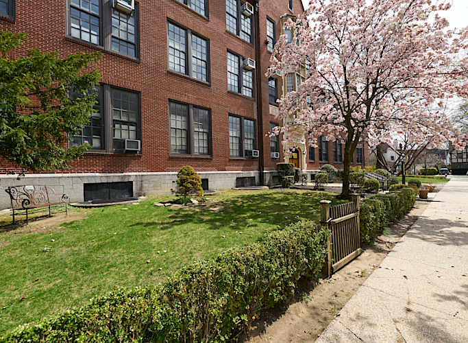 Forest Hills P.S.101Q